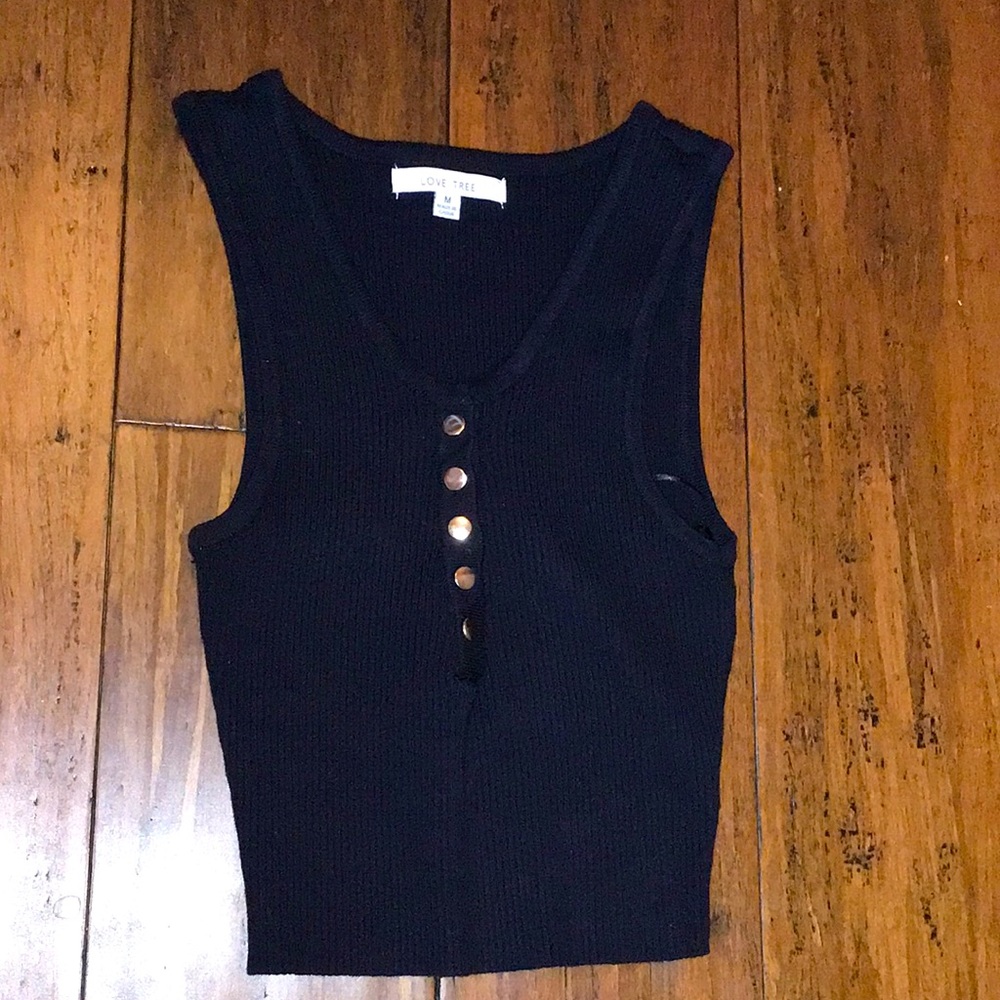 Love tree, size medium, color: black :)